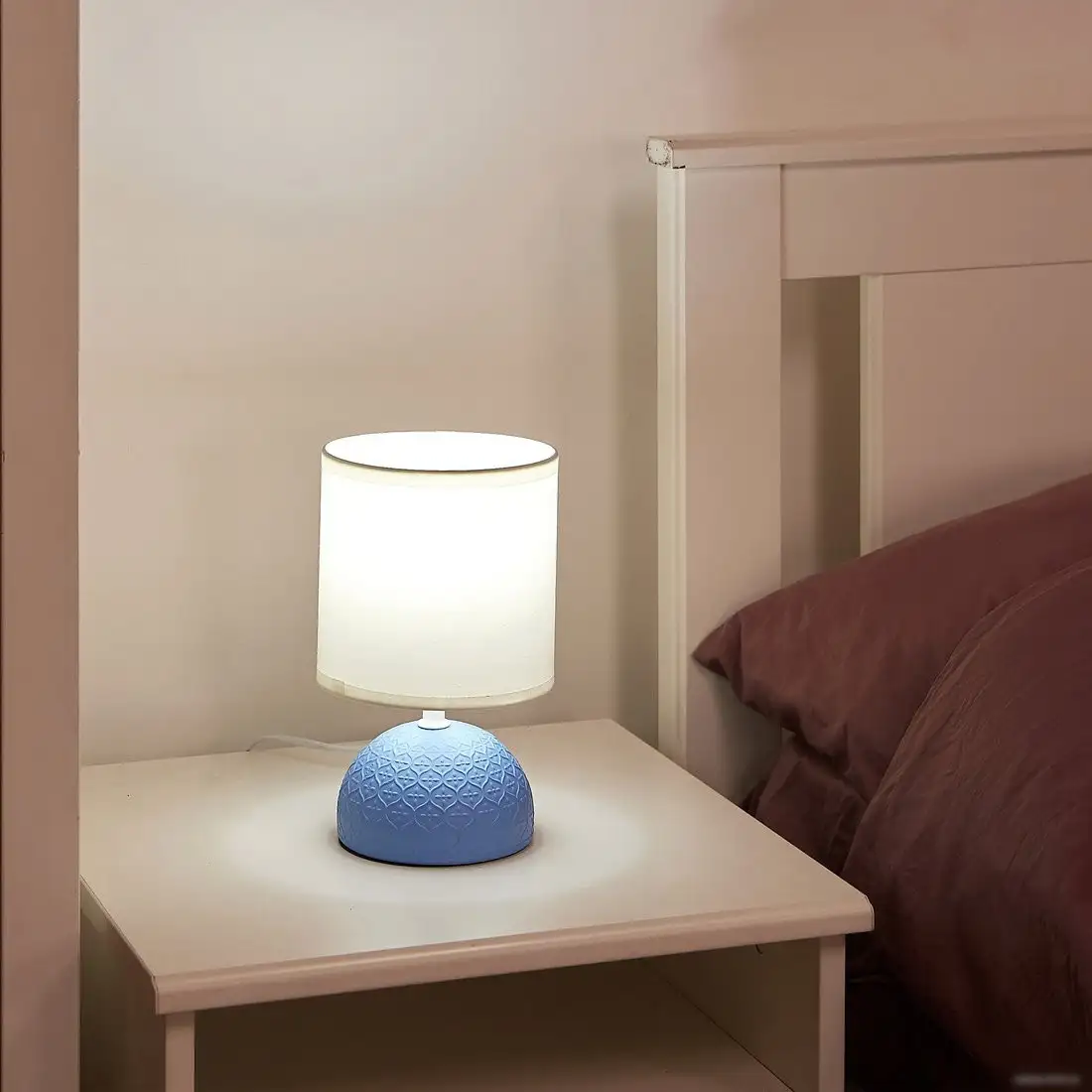 Настольная лампа Uniel UML-B302 E14 BLUE UL-00010752 – фото товара