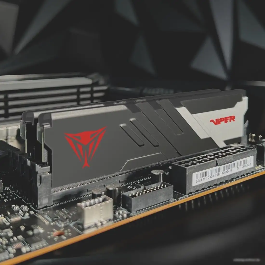 Оперативная память Patriot Viper Venom 16ГБ DDR5 5600МГц PVV516G56C36 – фото товара