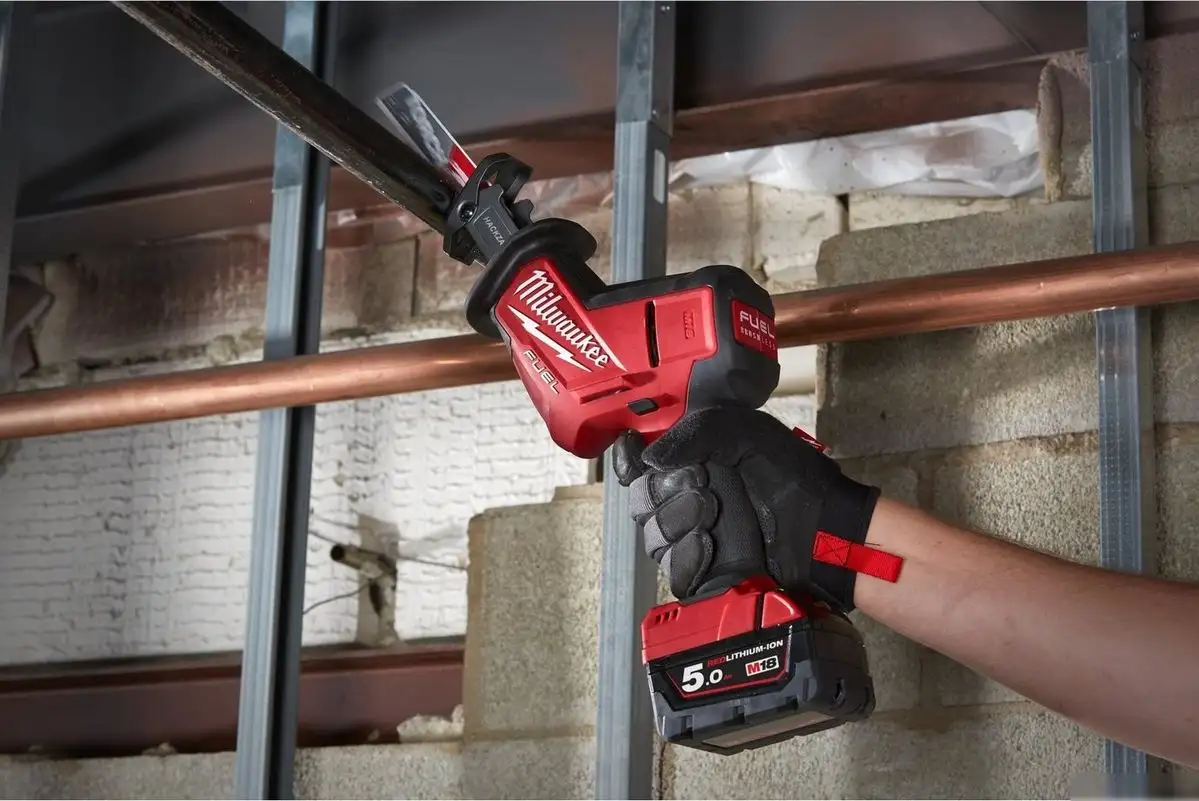 Сабельная пила Milwaukee M18 FHZ-0X 4933500564 (без АКБ, кейс) – фото товара