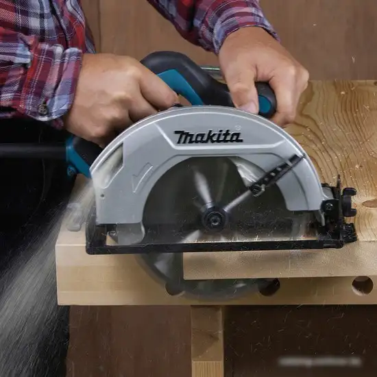 Дисковая (циркулярная) пила Makita HS7000 – фото товара