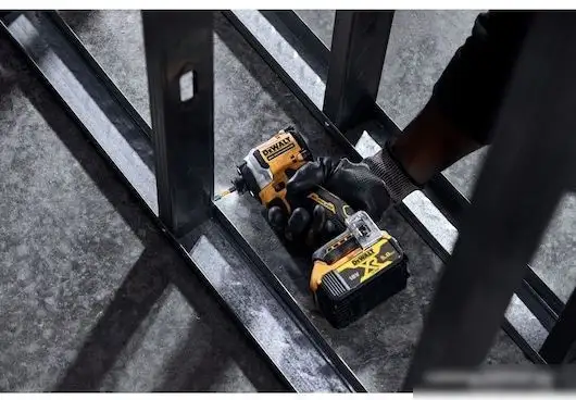 Винтоверт DeWalt DCF850P2T (с 2-мя АКБ 5 Ач, кейс) – фото товара