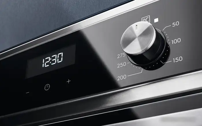 Электрический духовой шкаф Electrolux EOC5E70X - фото товара