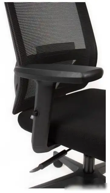 Офисное кресло SPARX Toro (черный) – фото товара