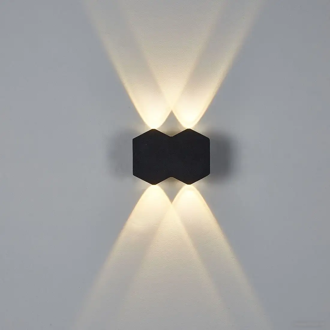 Уличный накладной светильник ESCADA 30004W/01LED (черный) – фото товара