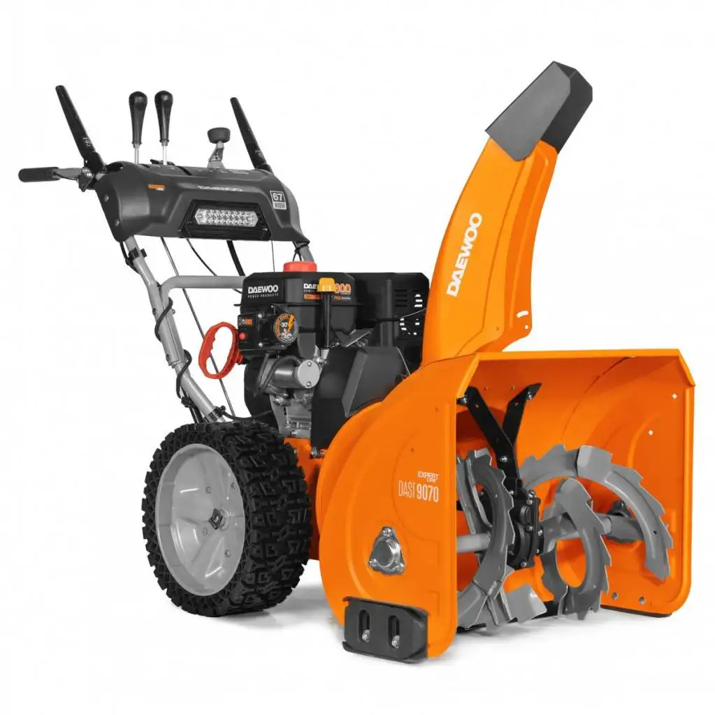 Снегоуборщик Daewoo Power DAST 9070 – подробное фото Снегоуборщик Daewoo Power DAST 9070 – фото товара