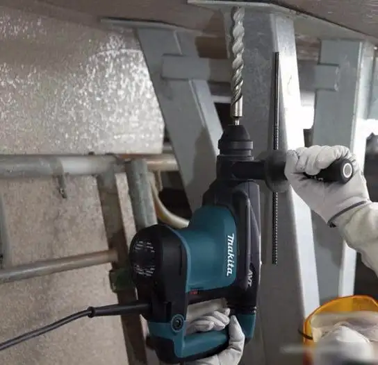 Перфоратор Makita HR3210C – фото товара