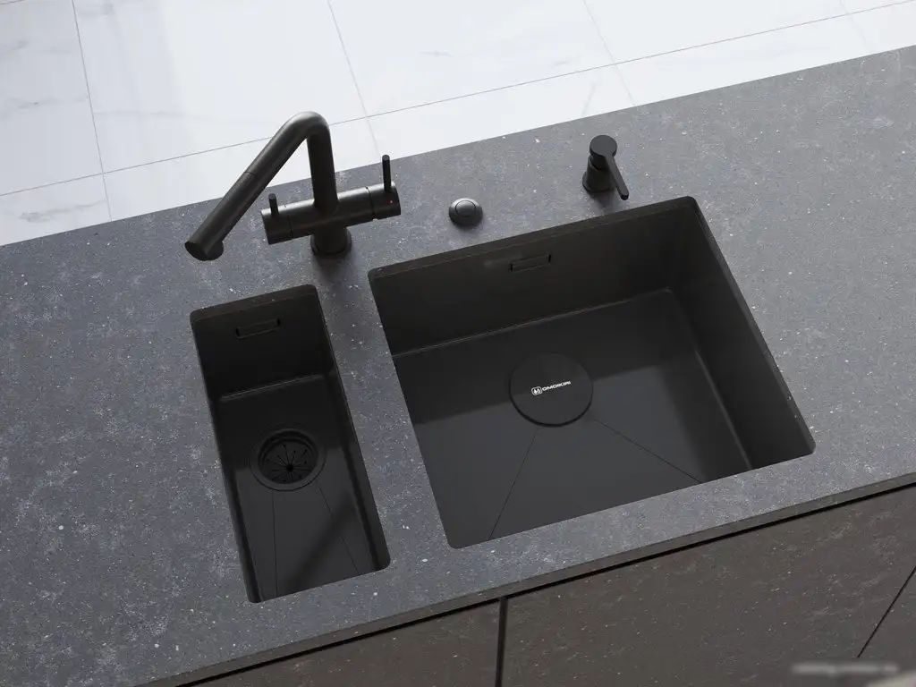 Дозатор для жидкого мыла Omoikiri OM-04 BN (нержавеющая сталь) – фото товара