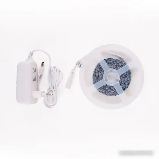 Светодиодная лента Elektrostandard 12V 4.8W 60Led 2835 IP20 холодный белый a049837 – фото товара