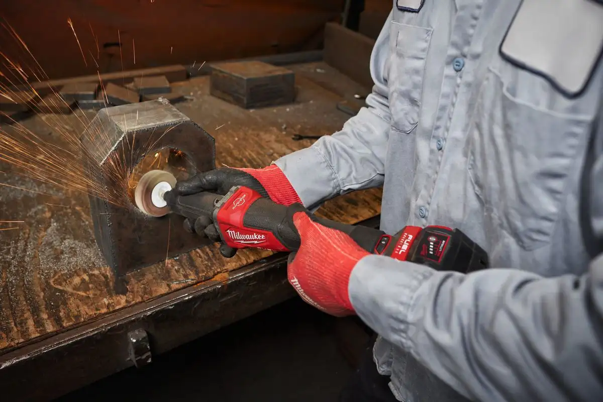 Прямошлифовальная машина Milwaukee M18 FDGROVPDB-0X One-Key Fuel 4933480957 (без АКБ, кейс) – фото товара