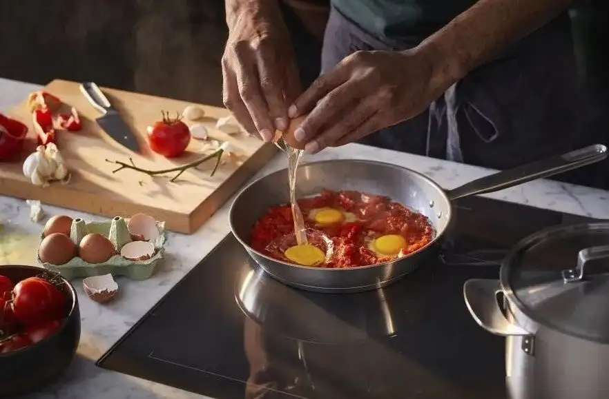 Сковорода Fiskars All Steel 1064744