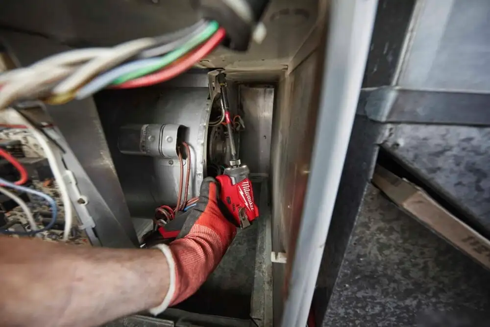 Винтоверт Milwaukee M12 FUEL M12FID2-0 4933479876 (без АКБ) – фото товара