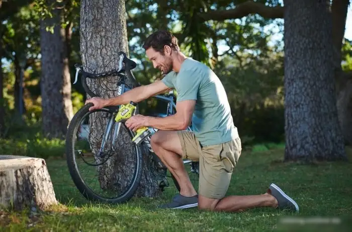 Автомобильный компрессор Ryobi R18PI-0 (без аккумулятора) – фото товара