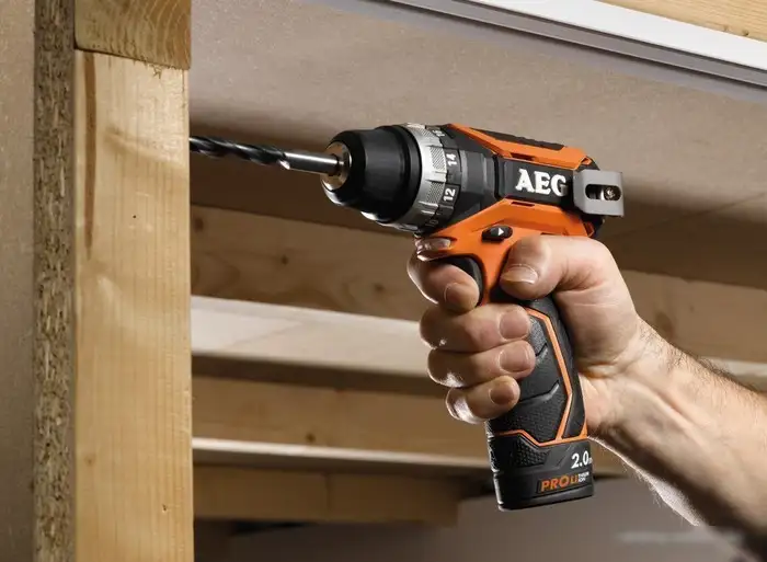 Дрель-шуруповерт AEG Powertools BS 12C2 LI-202C [4935447867] – фото товара