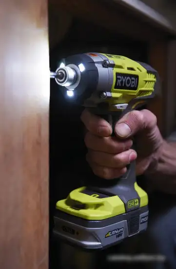 Шуруповерт Ryobi RID1801M – фото товара