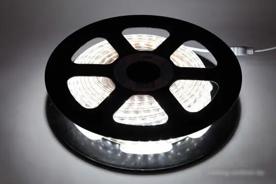 Готовый комплект светодиодной ленты ЭРА LS2835-4,8-60-220-6500К-IP67-20m – фото товара