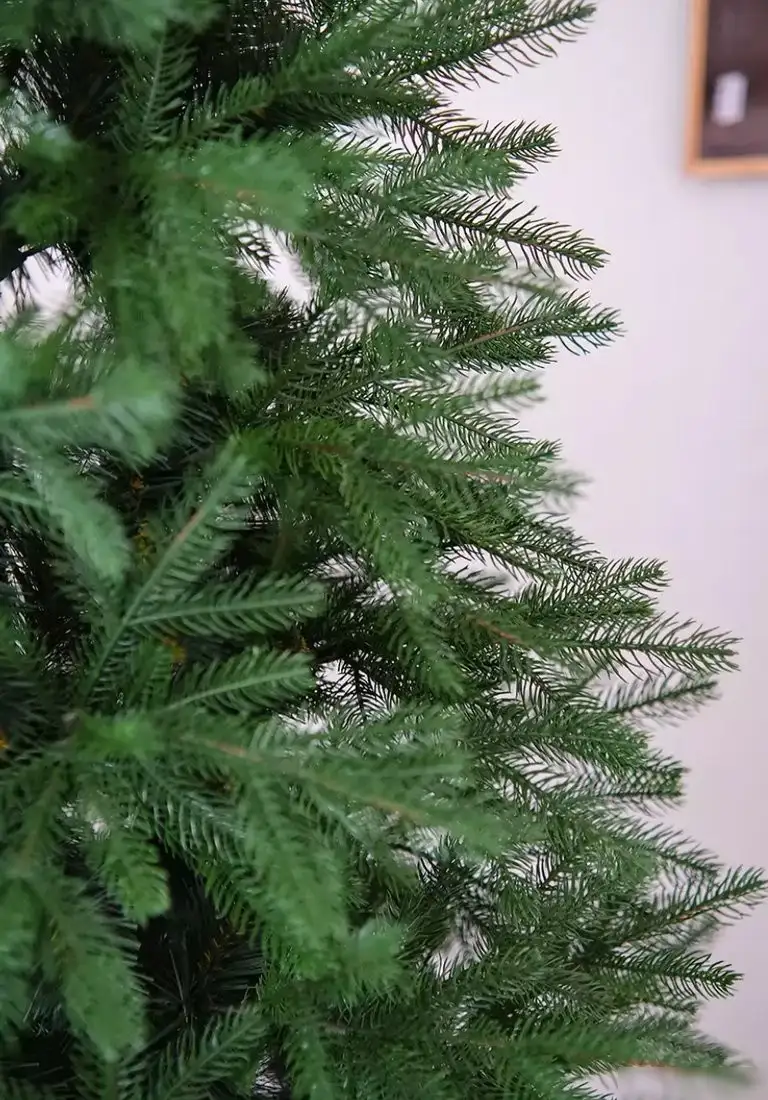 Ель Уральская ёлка и игрушка Мария (120см) – фото товара