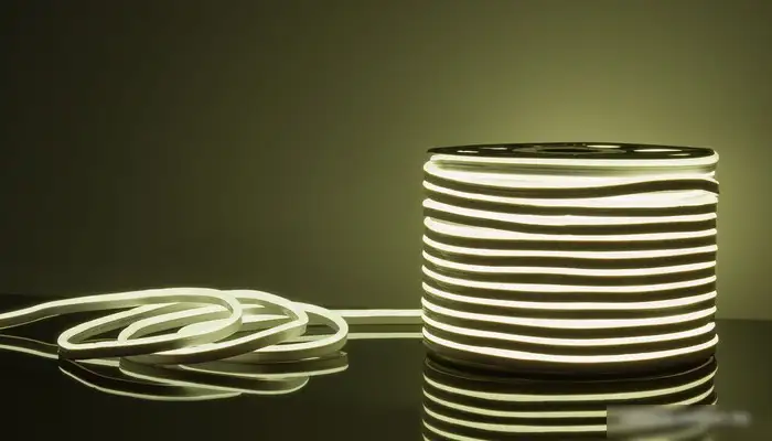 Гибкий неон Elektrostandard 220V 9.6W 120Led 2835 IP67 односторонний холодный белый a040597 – фото товара