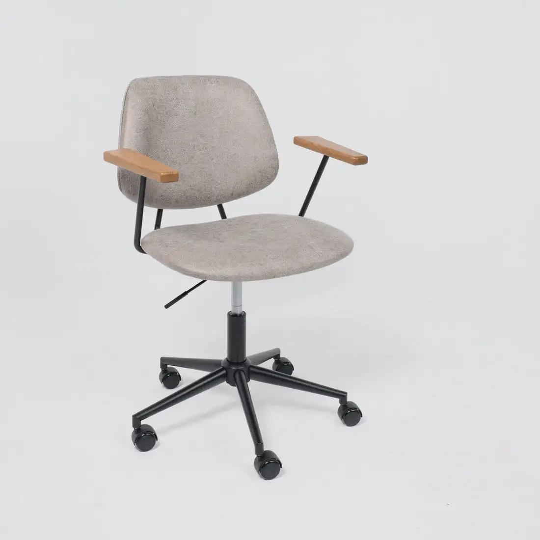 Офисное кресло AksHome Trix (экокожа винтажный светло-серый Watusi 09/черный) – фото товара