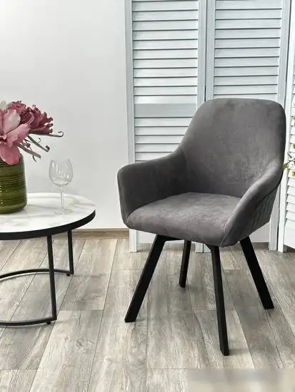 Стул с подлокотниками M-City Jet 670M05343 (B28 темно-серый/черный) – фото товара