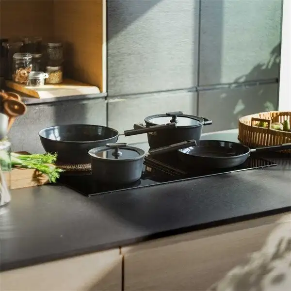 Ковш Fiskars Hard Face 1075525