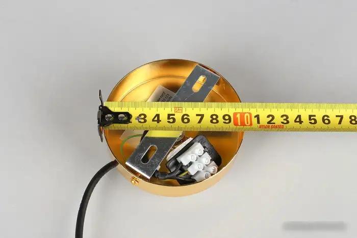 Подвесная люстра Omnilux OML-99206-01 – фото товара