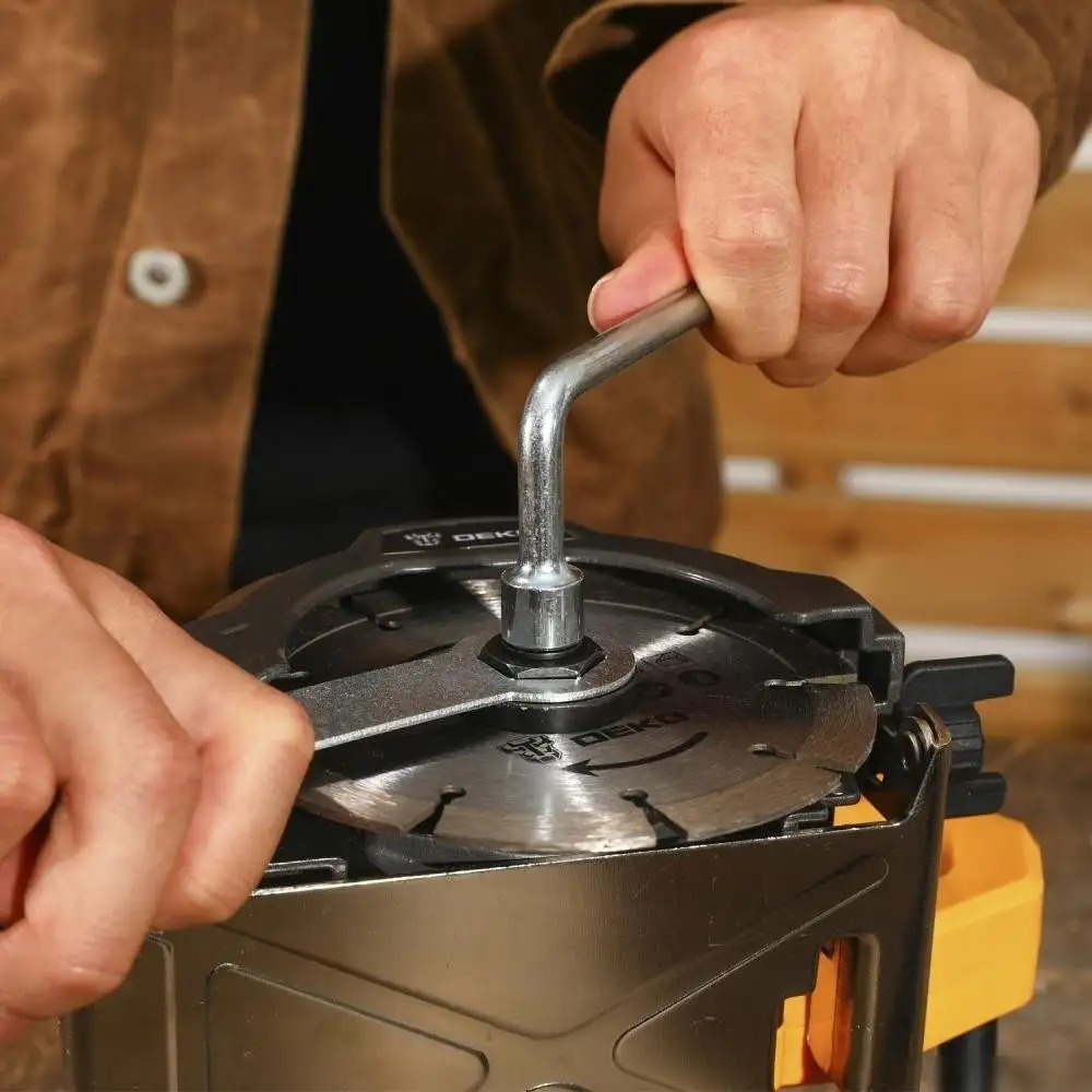 Ручной плиткорез Deko DKCS1450W – фото товара