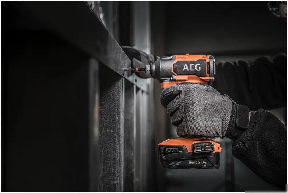 Винтоверт AEG Powertools BSS 18C3B3-0 4935478940 (без АКБ) – фото товара