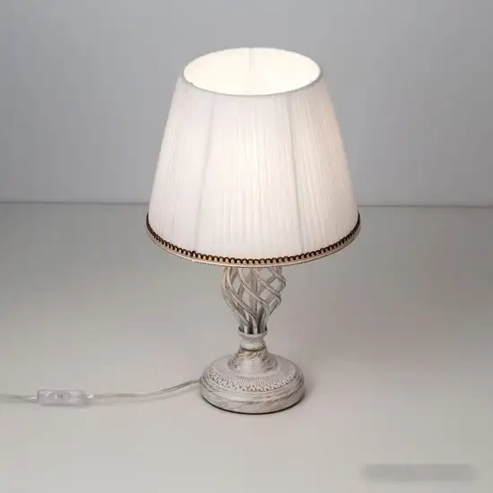 Настольная лампа Citilux Вена CL402820 – фото товара