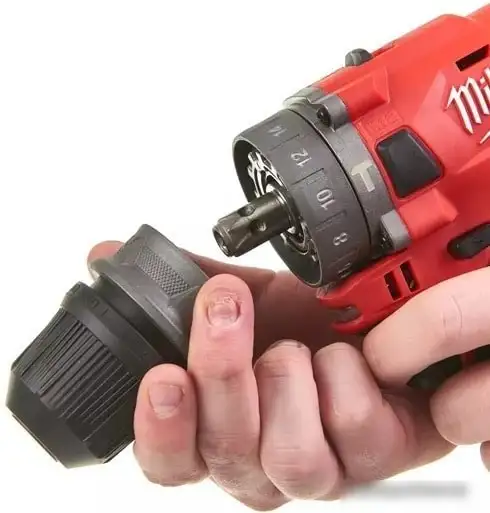 Ударная дрель-шуруповерт Milwaukee M12 FPDX-202X 4933464136 (с 2-мя АКБ, кейс) – фото товара