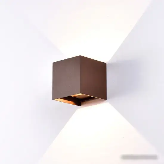 Уличный настенный светильник Mantra Davos 6527 – фото товара