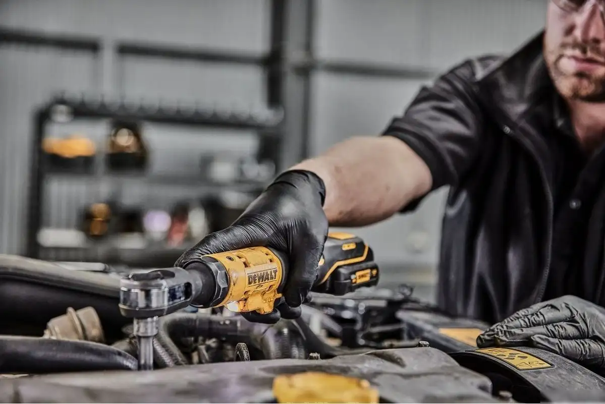 Трещотка DeWalt DCF503L1G (без АКБ) – фото товара