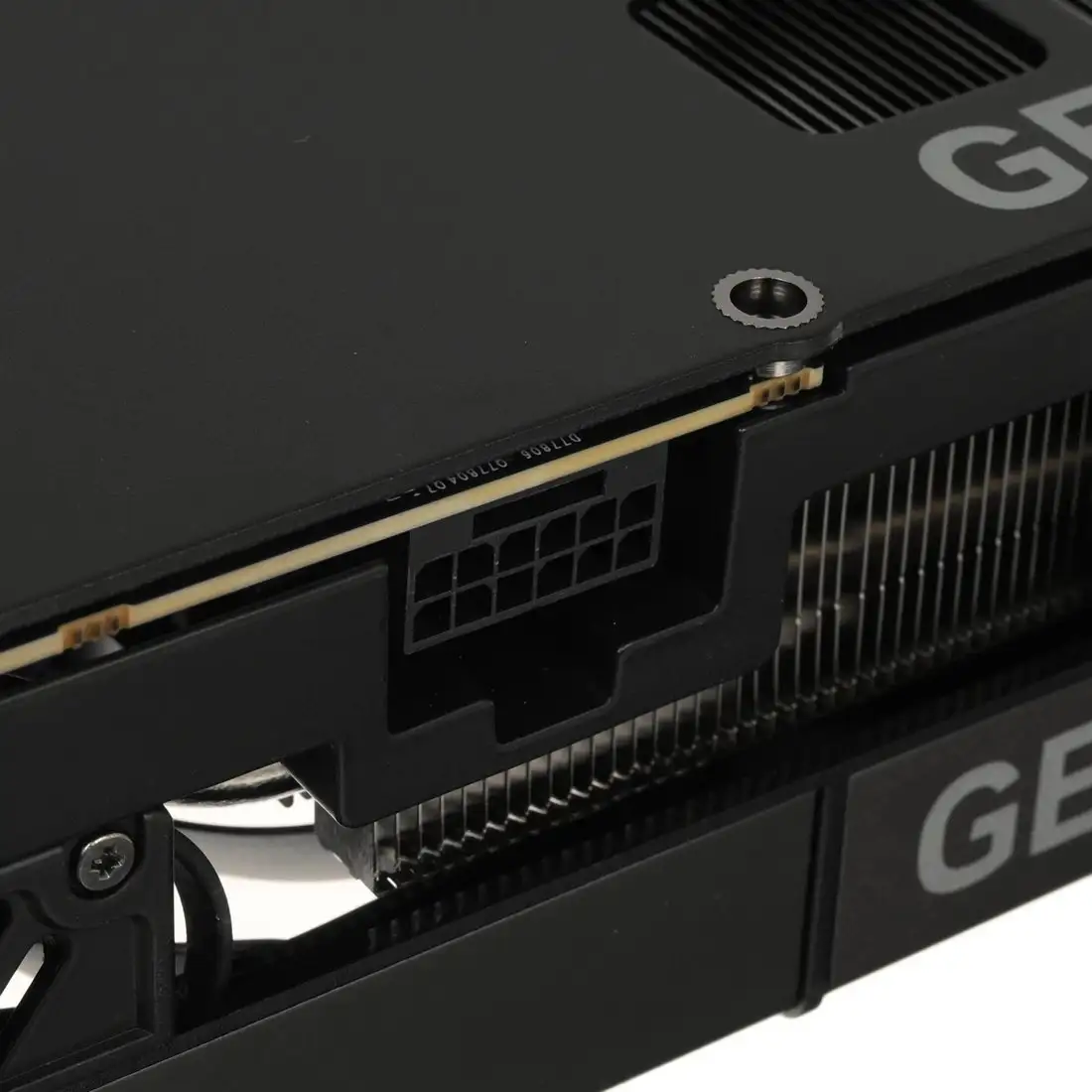 Видеокарта Inno3D GeForce RTX 5090 D v2 Midnight X3 Z509DV2-24D7-17593928 – фото товара