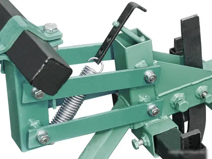 Навесное оборудование для садовой техники Rossel K300 – фото товара