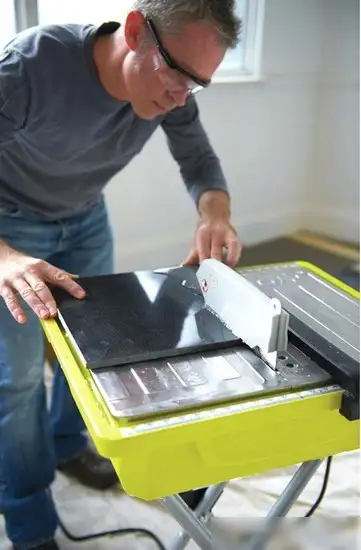 Электрический плиткорез Ryobi WS721S – фото товара