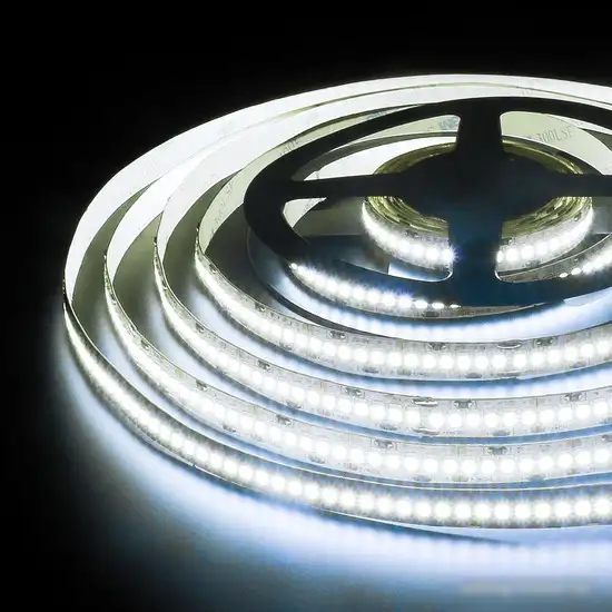 Светодиодная лента Elektrostandard 12V 24W 240Led 2835 IP20 холодный белый a050176 – фото товара