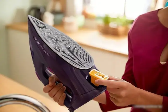 Утюг Philips 7000 Series DST7061/30 - фото товара