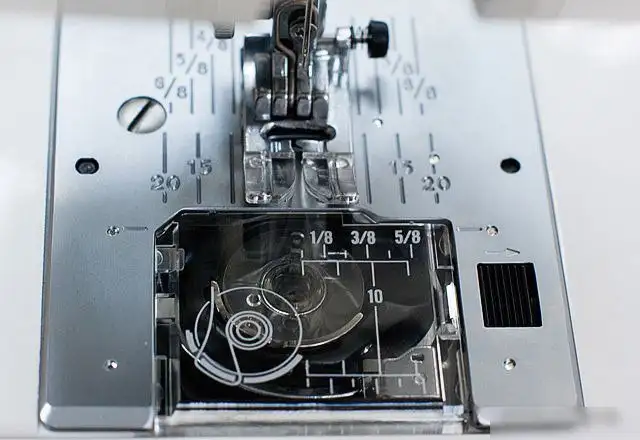 Швейная машина Janome ArtDecor 724A - фото товара