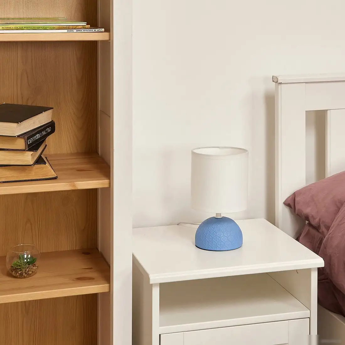 Настольная лампа Uniel UML-B302 E14 BLUE UL-00010752 – фото товара