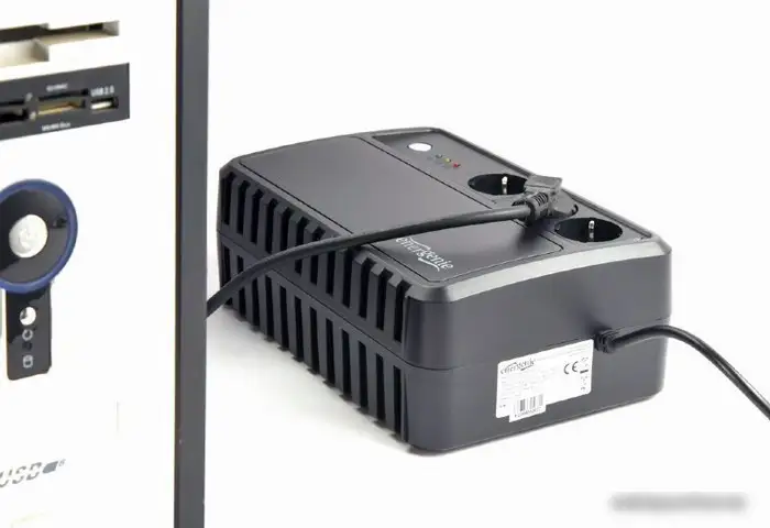 Источник бесперебойного питания EnerGenie Desktop EG-UPS-3SDT600-01 – фото товара