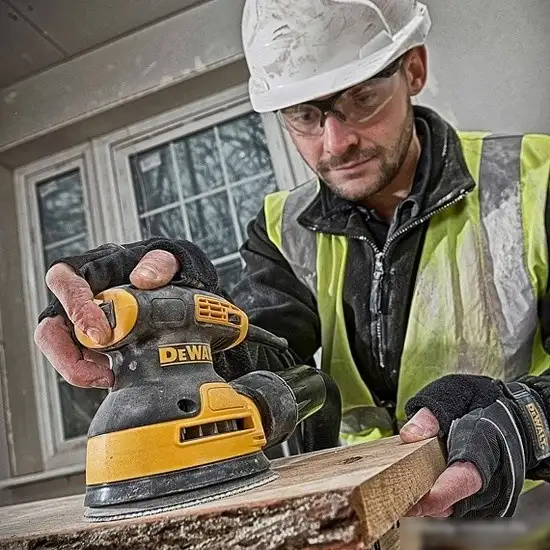 Эксцентриковая шлифмашина DeWalt DWE6423 – фото товара