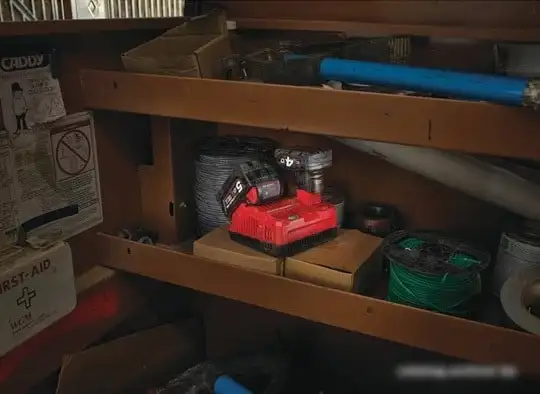 Зарядное устройство Milwaukee M12-18 FC (12-18В) – фото товара