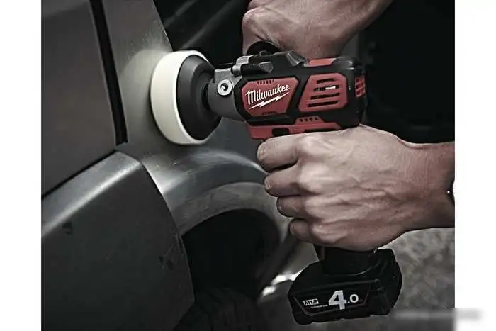 Полировальная машина Milwaukee M12 BPS-421X 4933447799 (с 2-мя АКБ, кейс) – фото товара