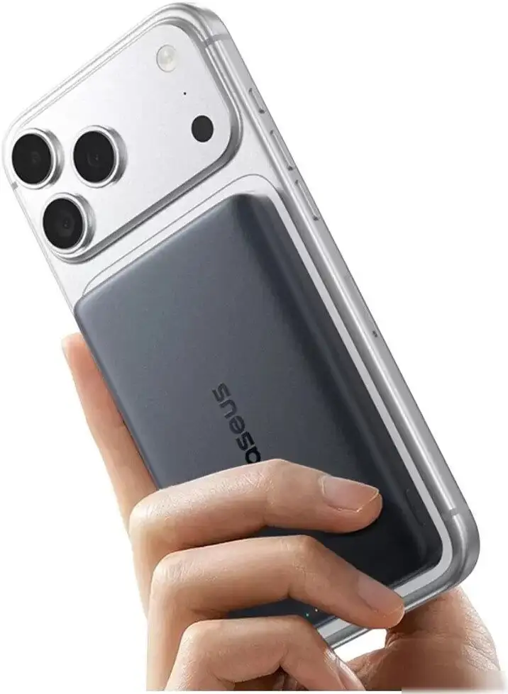 Внешний аккумулятор Baseus PicoGo AM52 Slim Qi2.2 Magnetic Power Bank 45W 10000mAh (черный) – фото товара