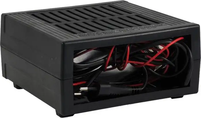 Зарядное устройство Вымпел 270 – фото товара