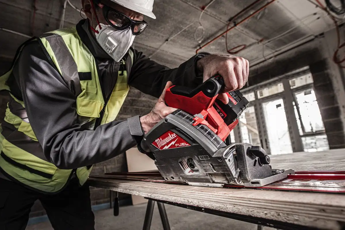 Дисковая погружная Milwaukee M18 FPS55-552P Fuel 4933478778 (с 2-мя АКБ, кейс) – фото товара