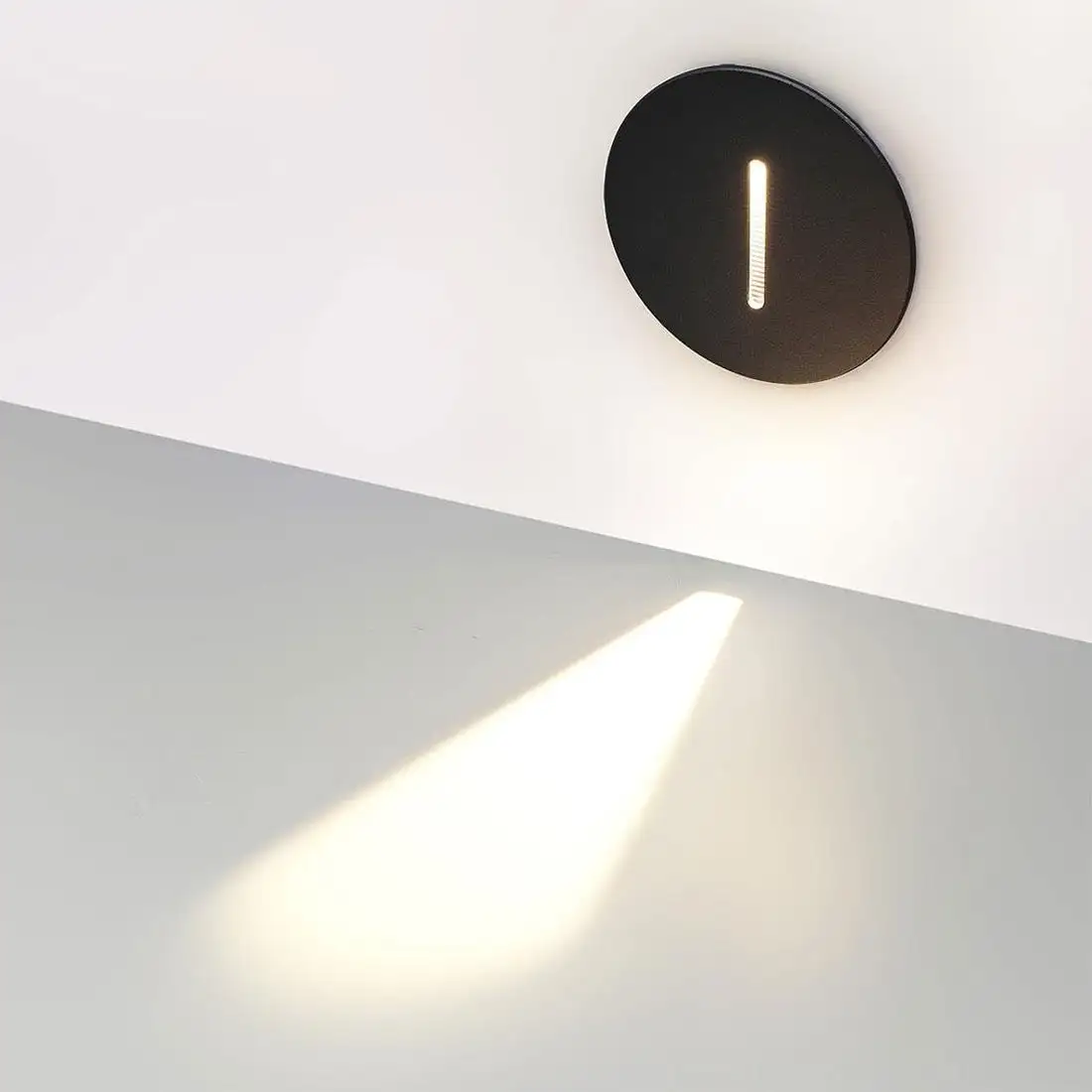 Точечный светильник Odeon Light Escala 7051/3WL – фото товара