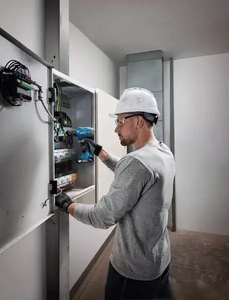 Ударная дрель-шуруповерт Bosch GSB 183-LI Professional 06019K9100 (с 2-мя АКБ, кейс) – фото товара