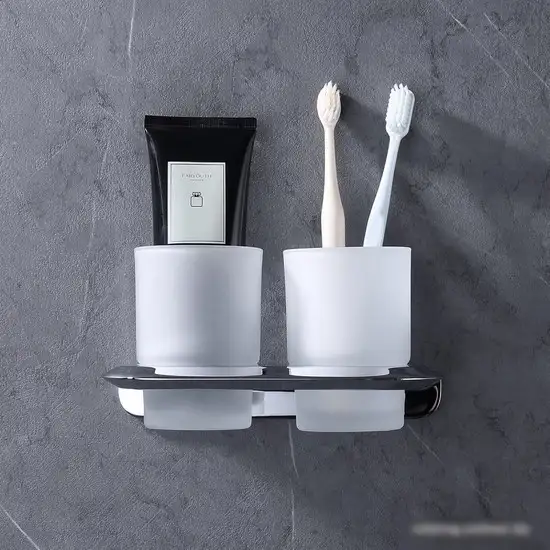 Набор стаканов для зубной щетки и пасты Abber Nord AA1557 (хром) – фото товара