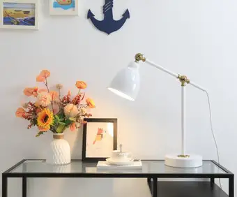 Настольная лампа ArtStyle HT-719W – изображение в каталоге