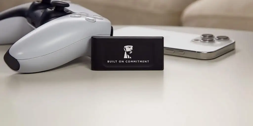 Внешний накопитель Kingston XS1000 2TB SXS1000/2000GA – фото товара